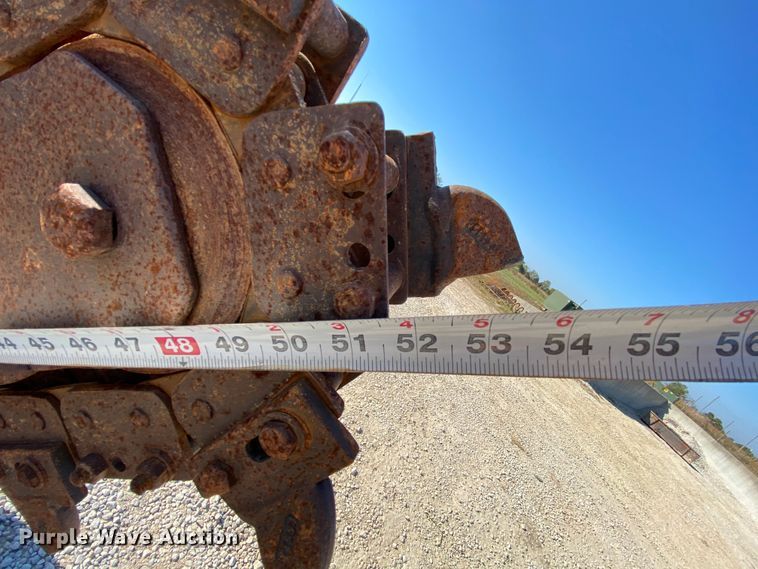 image for item HE9818 1999 Ditch Witch 410SXD  trencher