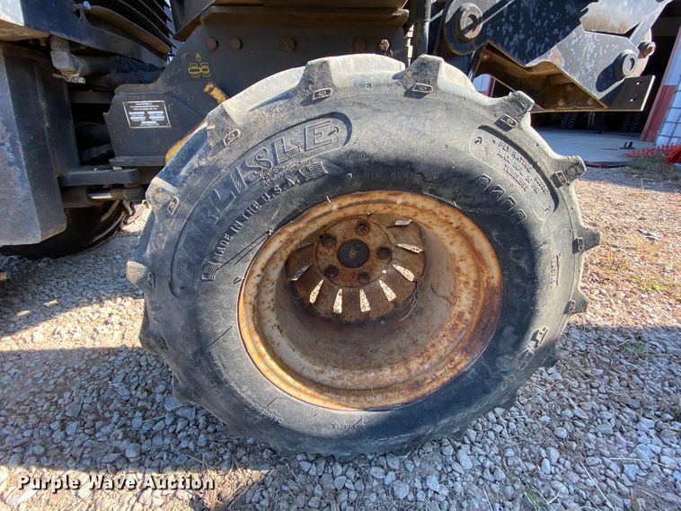 image for item HE9818 1999 Ditch Witch 410SXD  trencher