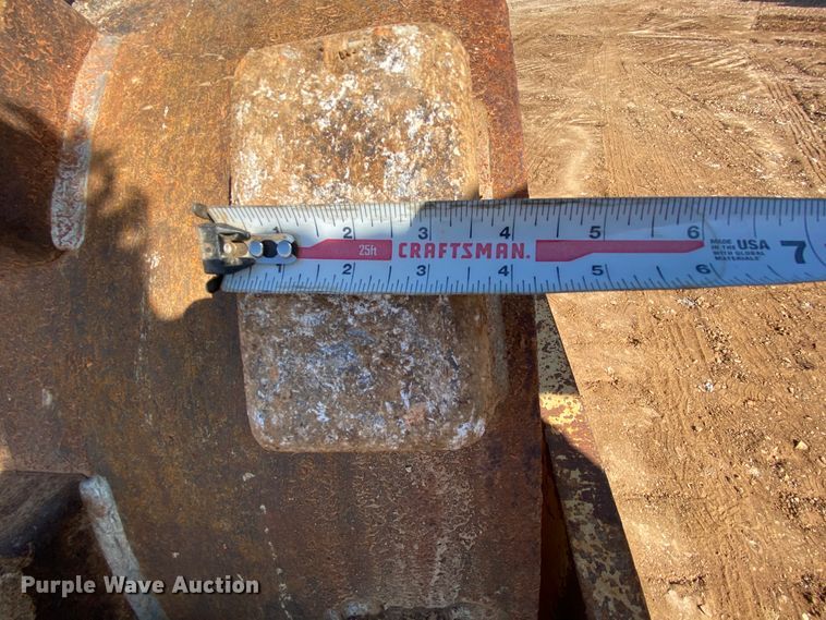 image for item HE9834 2005 Ingersoll Rand SD-70D TF  vibratory single drum roller