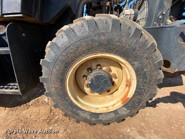 image for item HE9834 2005 Ingersoll Rand SD-70D TF  vibratory single drum roller