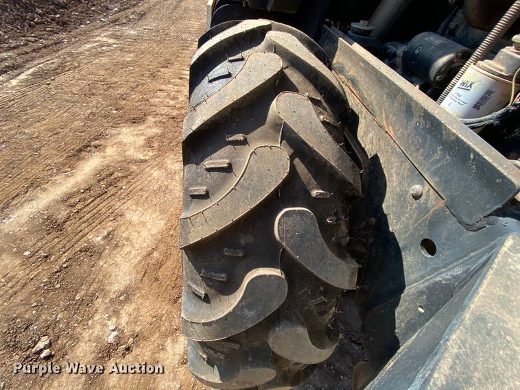 image for item HE9834 2005 Ingersoll Rand SD-70D TF  vibratory single drum roller