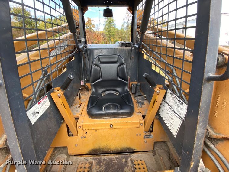 image for item HE9850 1999 Case 1845C  skid steer loader