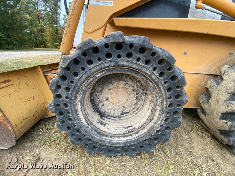 image for item HE9850 1999 Case 1845C  skid steer loader