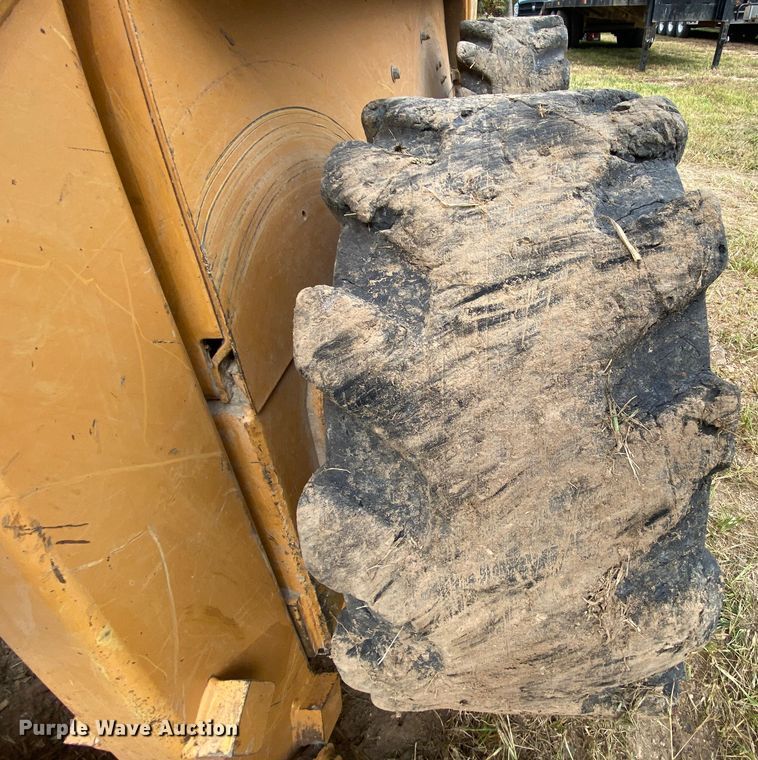 image for item HE9850 1999 Case 1845C  skid steer loader