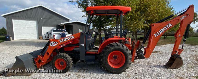 image for item HE9854 2016 Kubota M62  backhoe