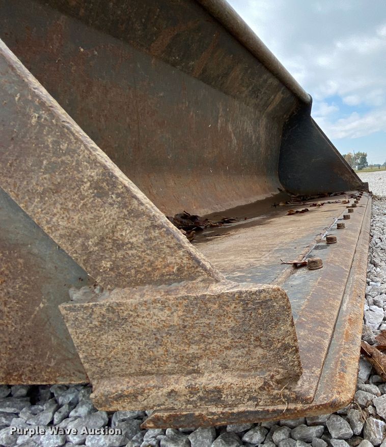 image for item HE9854 2016 Kubota M62  backhoe