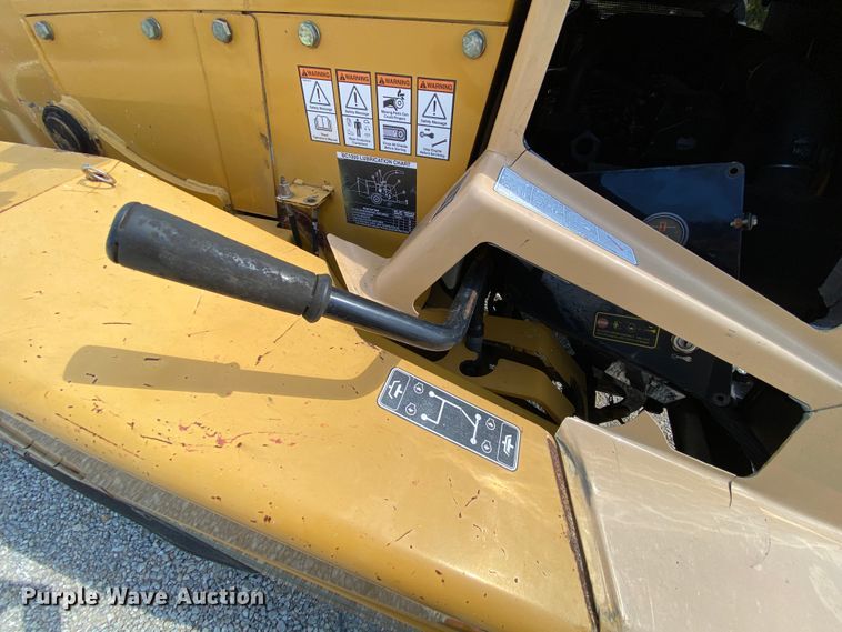 image for item HE9863 2007 Vermeer BC1000XL wood chipper