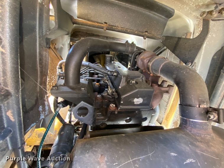 image for item HE9863 2007 Vermeer BC1000XL wood chipper