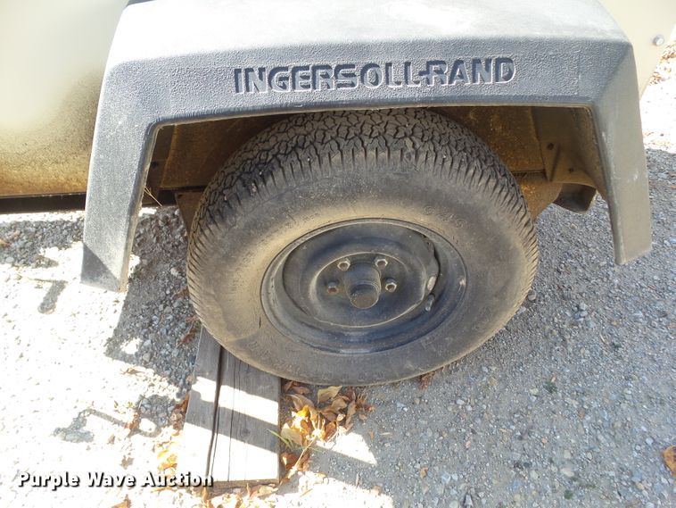 image for item HF9674 Ingersoll Rand Light Source  light plant