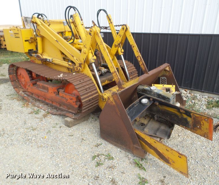 image for item HF9688 1972 Case 450  track loader