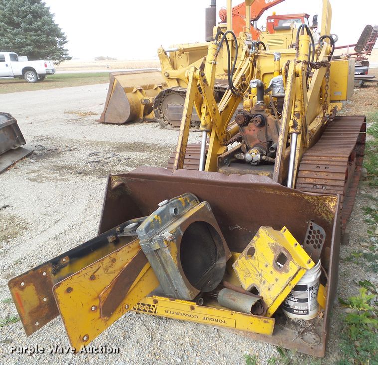 image for item HF9688 1972 Case 450  track loader