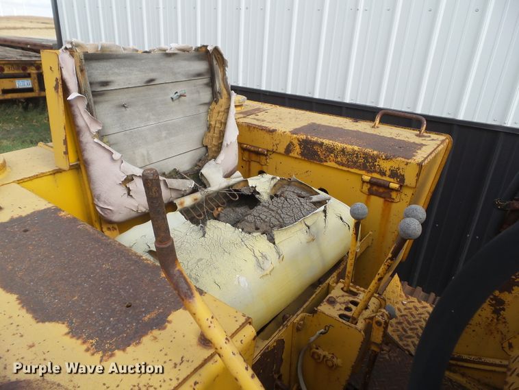 image for item HF9688 1972 Case 450  track loader