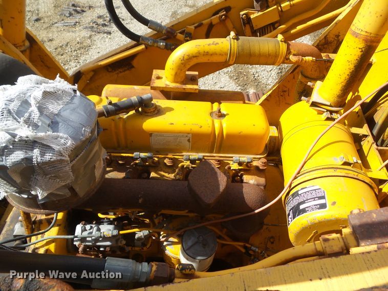 image for item HF9688 1972 Case 450  track loader