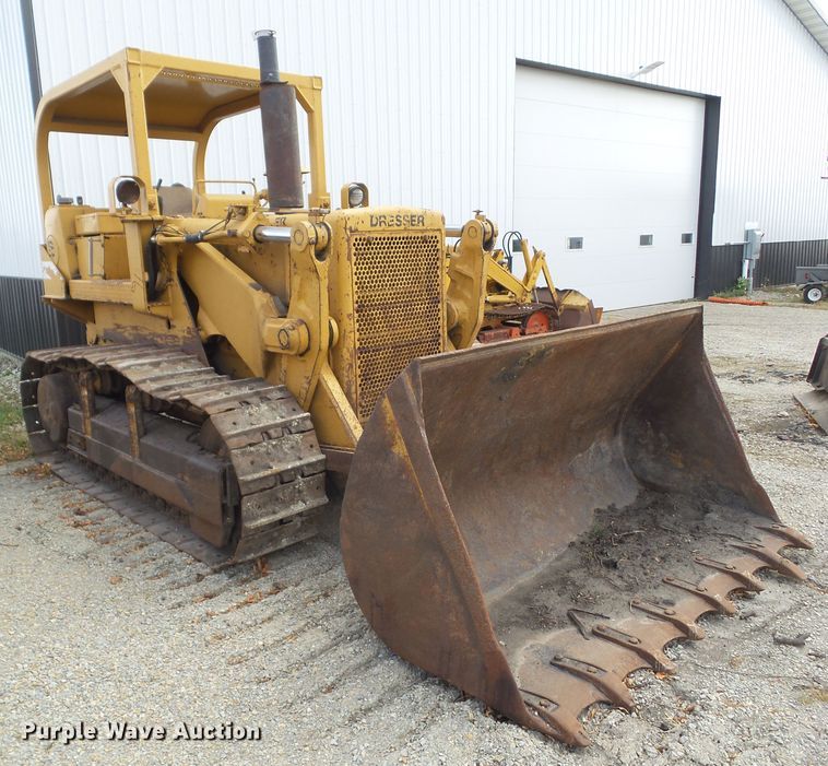 image for item HF9689 1988 Dresser 250E  track loader