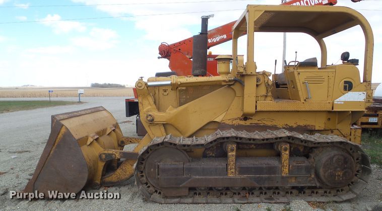 image for item HF9689 1988 Dresser 250E  track loader