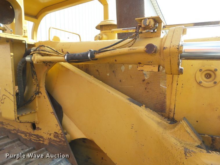 image for item HF9689 1988 Dresser 250E  track loader