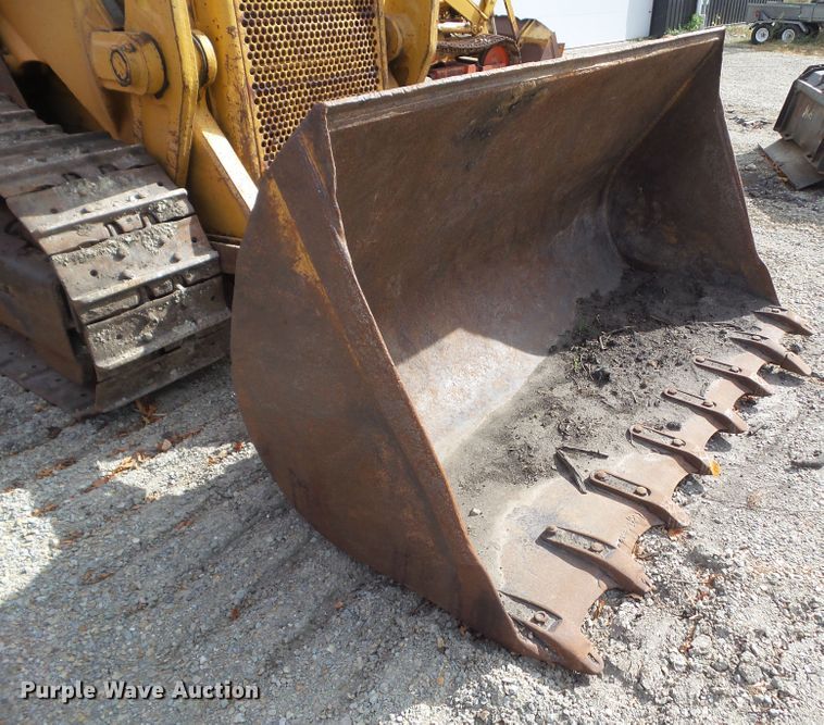 image for item HF9689 1988 Dresser 250E  track loader