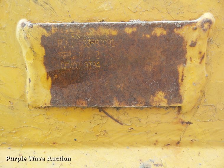 image for item HF9689 1988 Dresser 250E  track loader