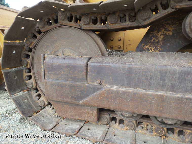 image for item HF9689 1988 Dresser 250E  track loader