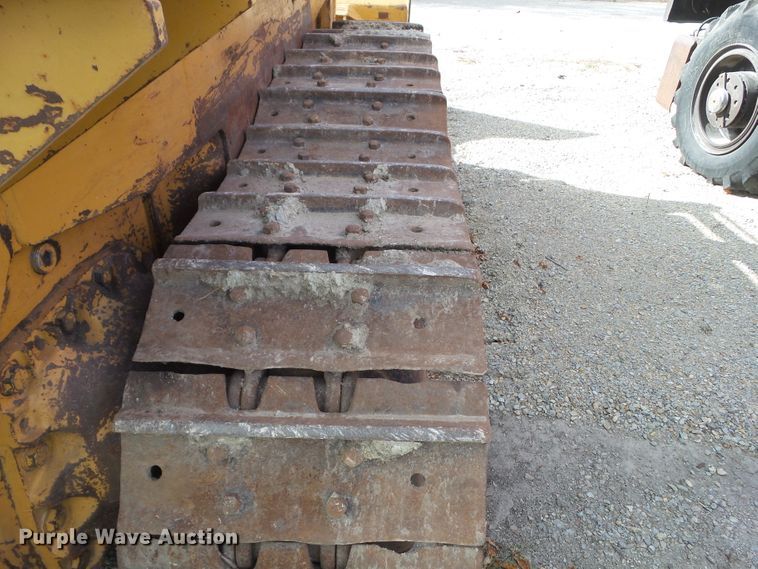 image for item HF9689 1988 Dresser 250E  track loader