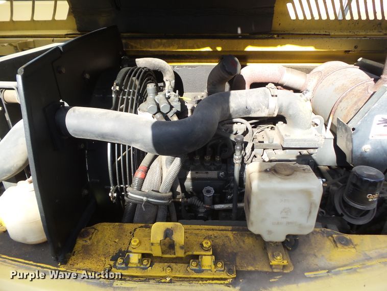 image for item HF9699 2000 Komatsu PC60-7E  mini excavator