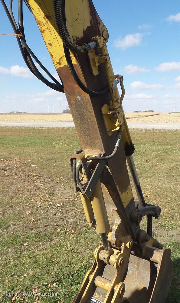 image for item HF9699 2000 Komatsu PC60-7E  mini excavator