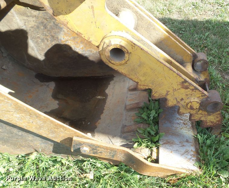 image for item HF9699 2000 Komatsu PC60-7E  mini excavator