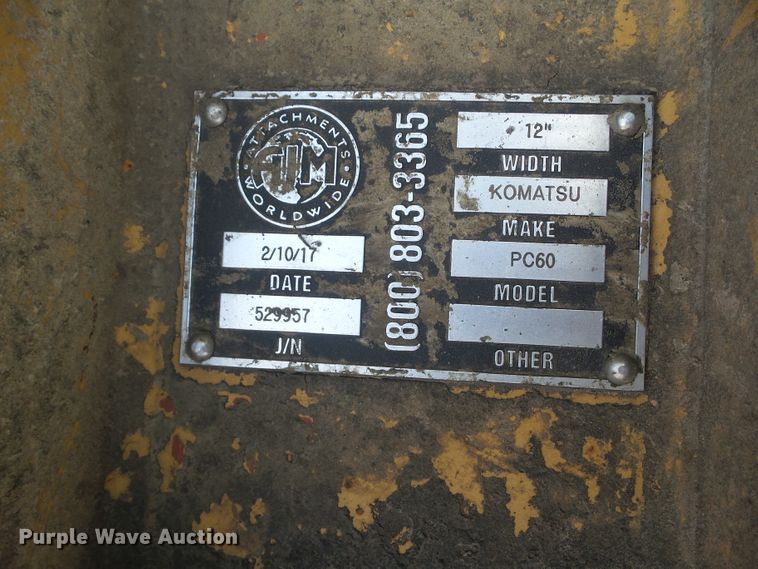 image for item HF9699 2000 Komatsu PC60-7E  mini excavator