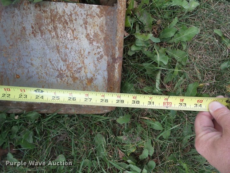 image for item HF9699 2000 Komatsu PC60-7E  mini excavator