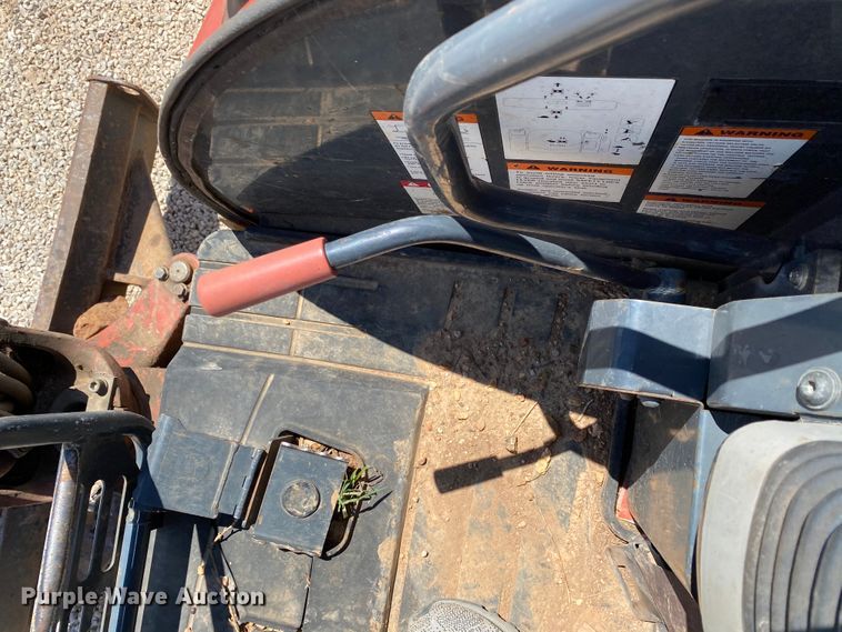 image for item HG9188 2005 Ditch Witch MX202  mini excavator