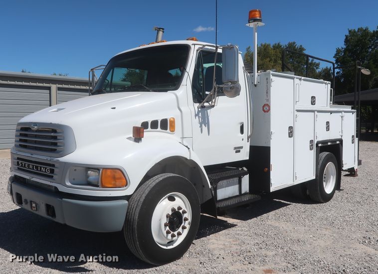 image for item HJ9404 2007 Sterling Acterra  utility truck with crane