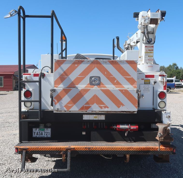 image for item HJ9404 2007 Sterling Acterra  utility truck with crane