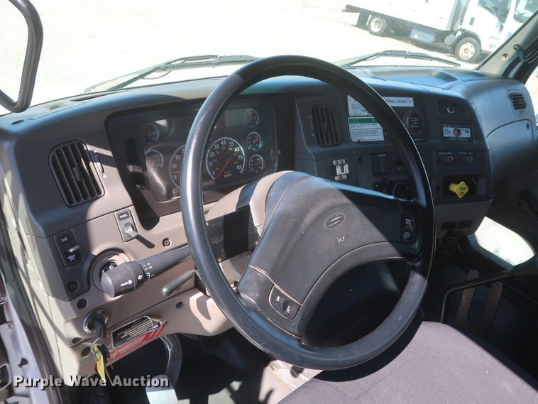 image for item HJ9404 2007 Sterling Acterra  utility truck with crane