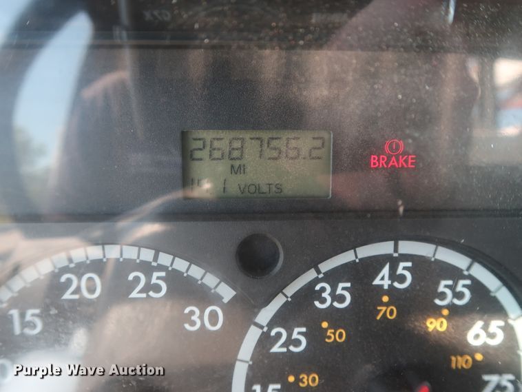 image for item HJ9404 2007 Sterling Acterra  utility truck with crane