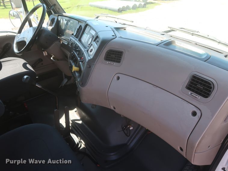 image for item HJ9404 2007 Sterling Acterra  utility truck with crane