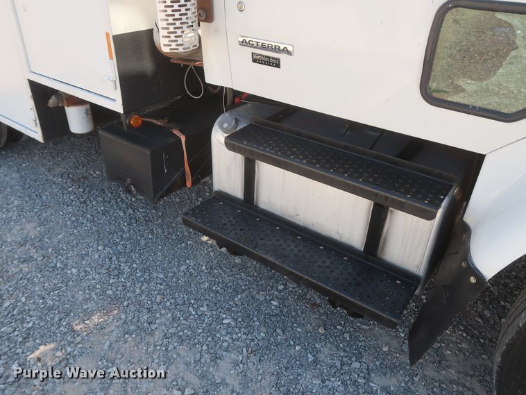 image for item HJ9404 2007 Sterling Acterra  utility truck with crane