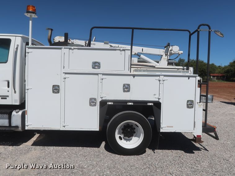 image for item HJ9404 2007 Sterling Acterra  utility truck with crane