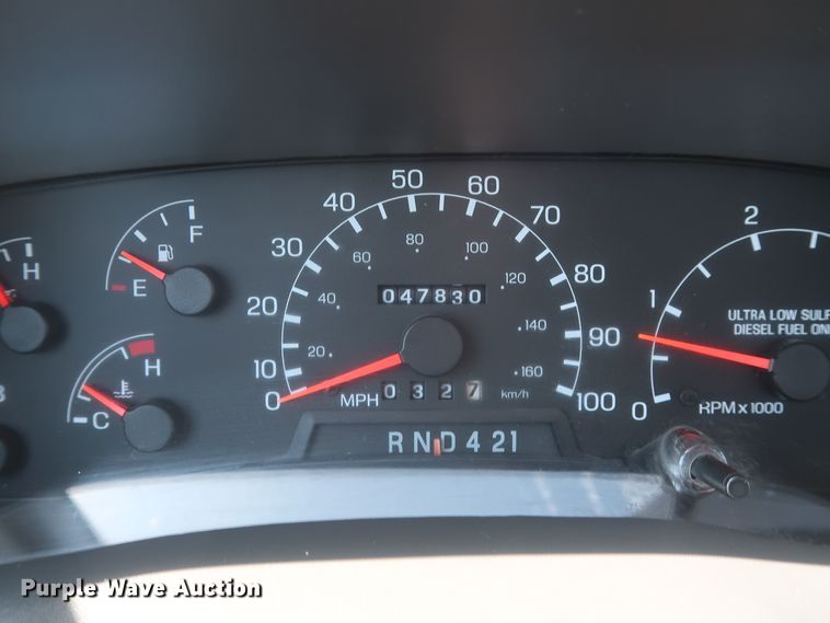 image for item HJ9409 2008 Ford F650 Super Duty XL  flatbed truck