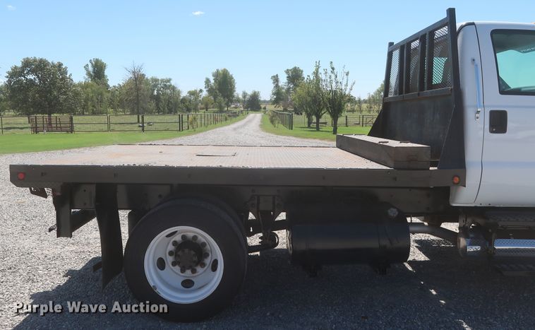 image for item HJ9409 2008 Ford F650 Super Duty XL  flatbed truck