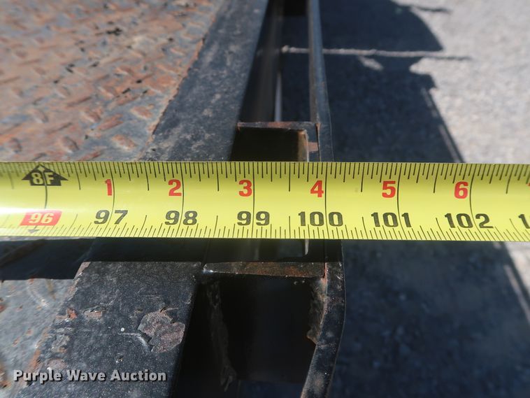 image for item HJ9409 2008 Ford F650 Super Duty XL  flatbed truck