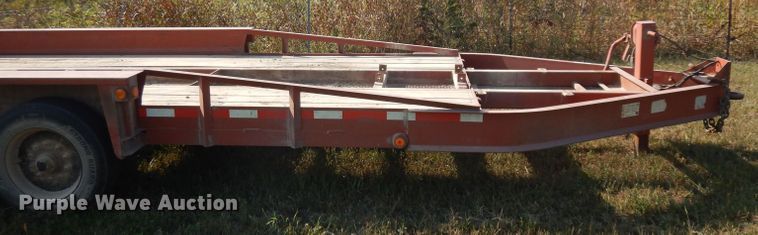 image for item HN9361 2002 Belshe T-18 equipment trailer