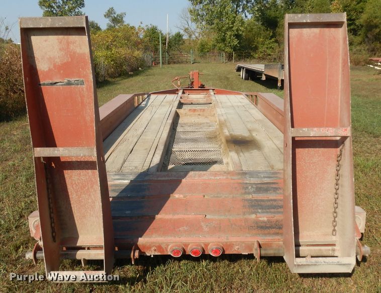 image for item HN9361 2002 Belshe T-18 equipment trailer