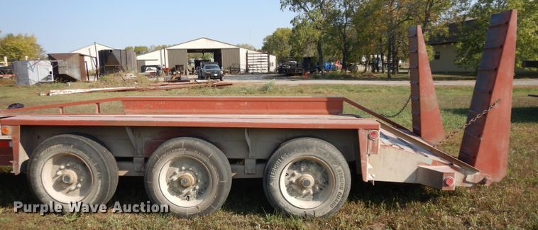 image for item HN9361 2002 Belshe T-18 equipment trailer