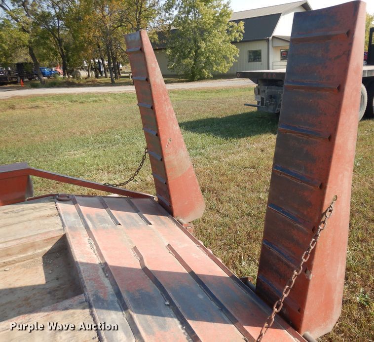 image for item HN9361 2002 Belshe T-18 equipment trailer