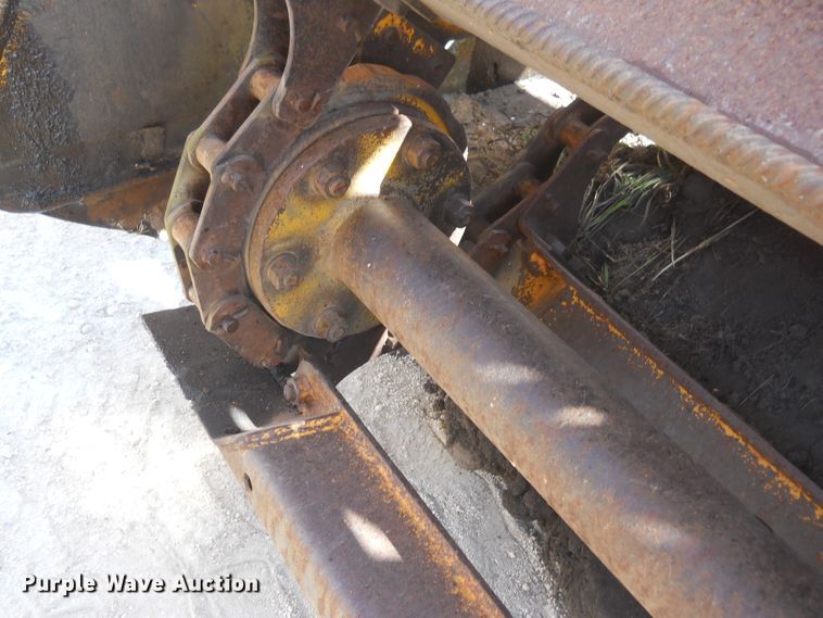 image for item HO9698 1979 John Deere JD762  elevating scraper