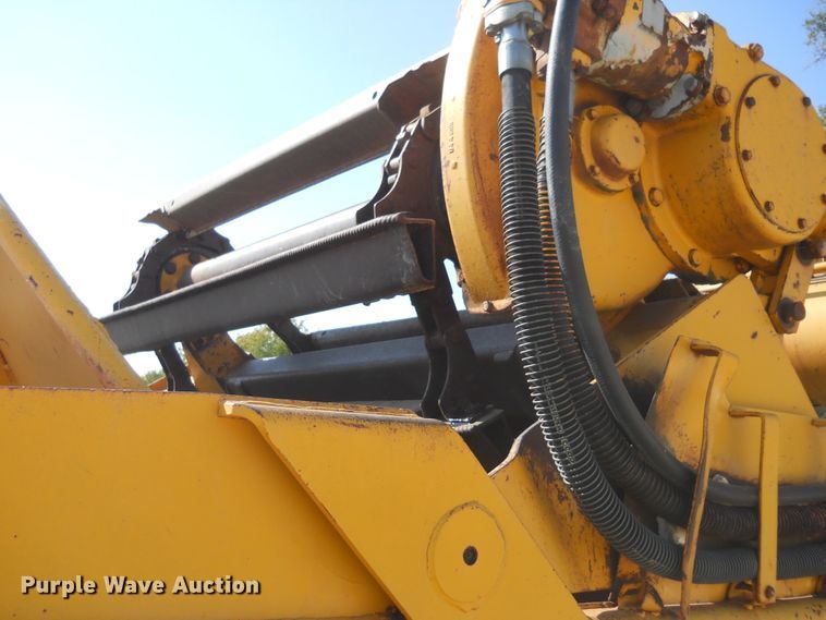 image for item HO9698 1979 John Deere JD762  elevating scraper