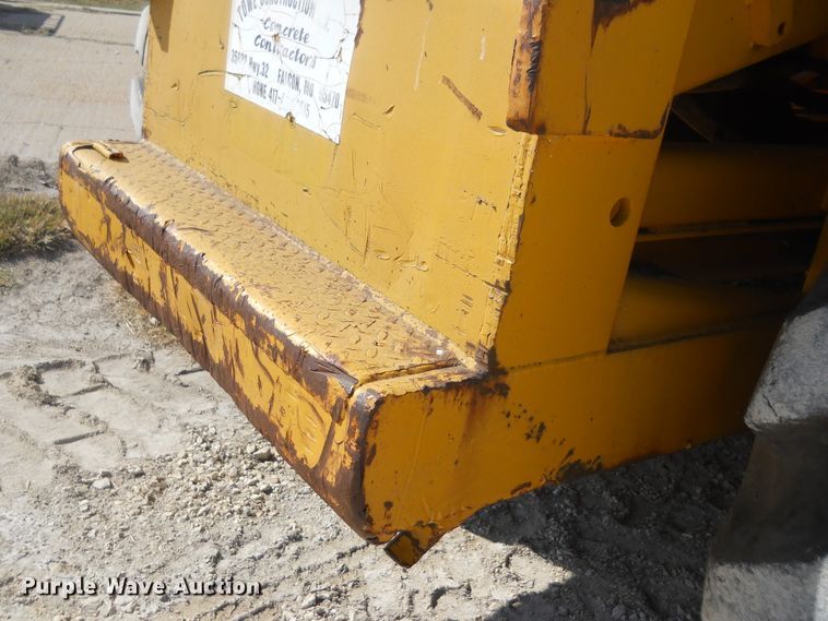 image for item HO9698 1979 John Deere JD762  elevating scraper