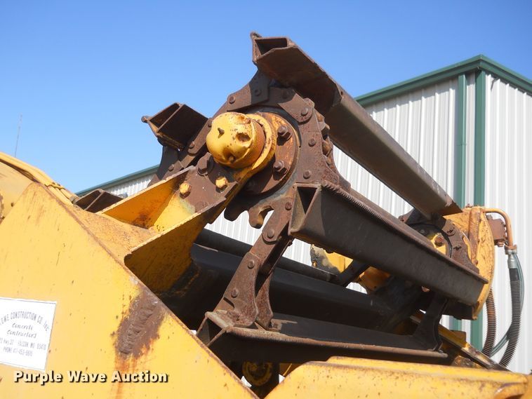 image for item HO9698 1979 John Deere JD762  elevating scraper