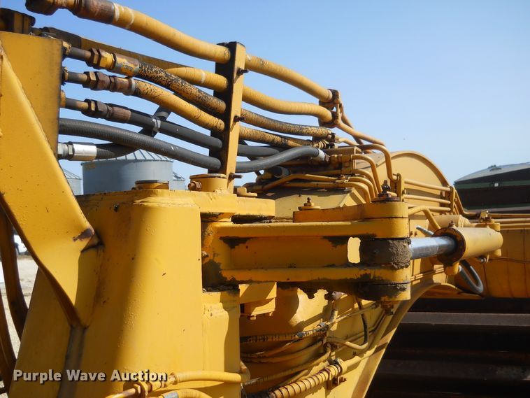 image for item HO9698 1979 John Deere JD762  elevating scraper