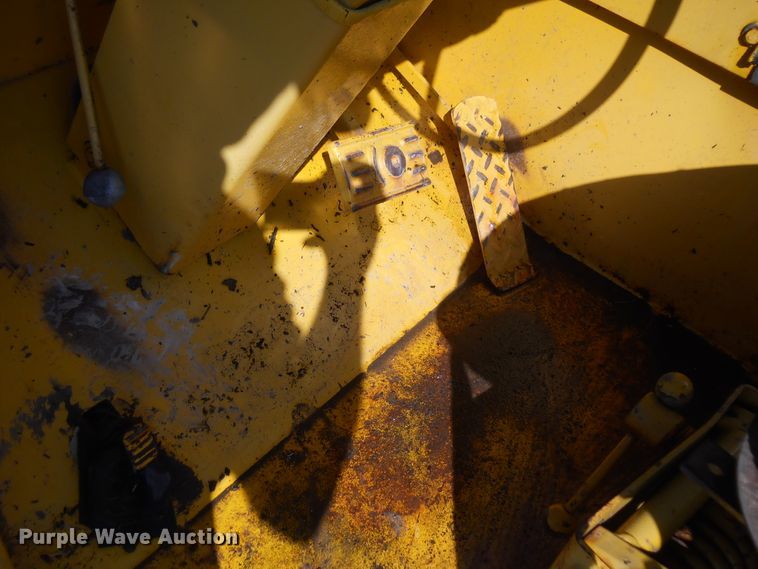 image for item HO9698 1979 John Deere JD762  elevating scraper